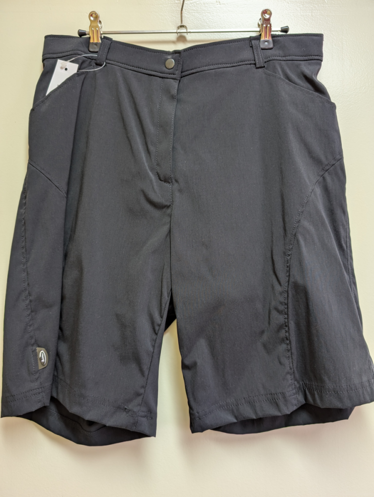 Löffler Bike-Shorts schwarz 44/XL
